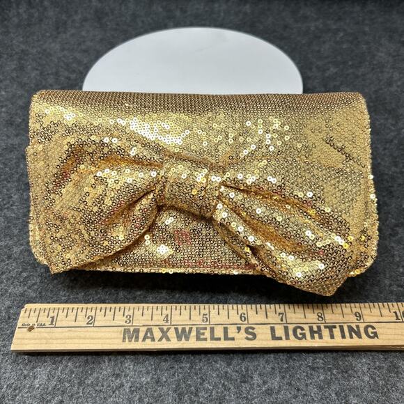Betsey Johnson Gold Sequin Clutch Hollywood Regency Glamorous Bow Statement Bag - Picture 1 of 12
